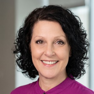 Amanda Lampson, BA